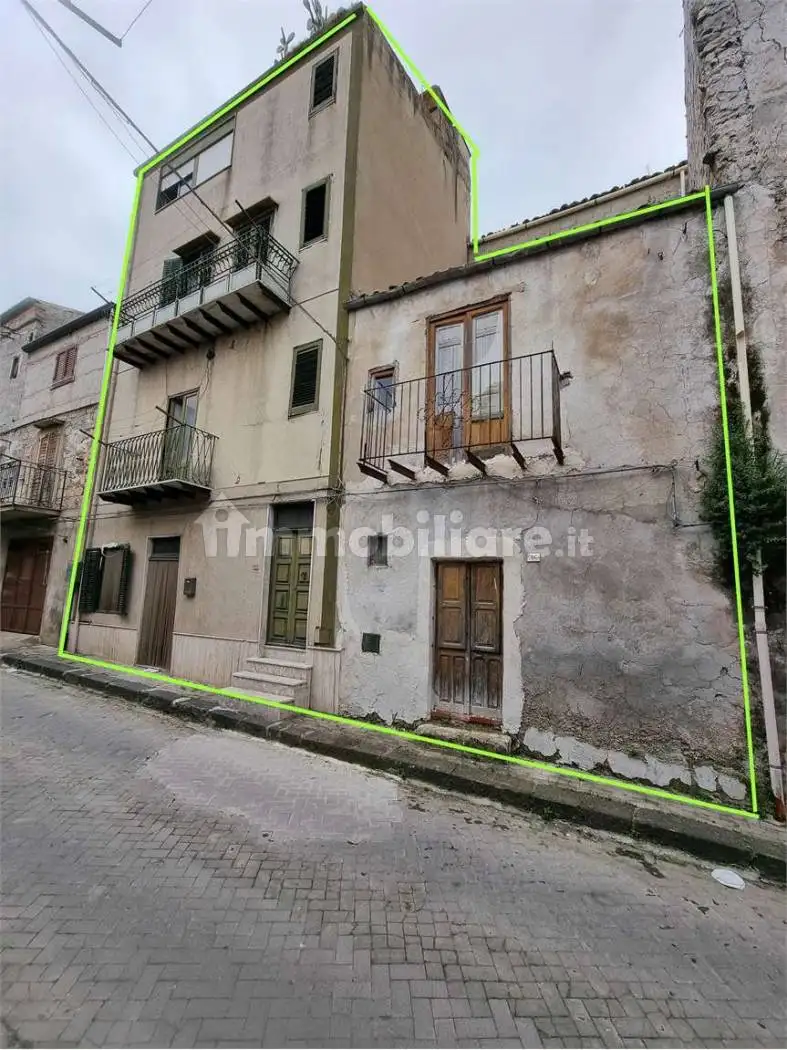 Terratetto unifamiliare 240 m², da ristrutturare, Campofranco - foto 3