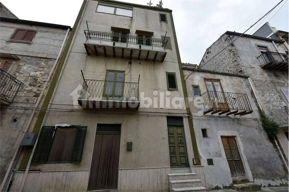 Terratetto unifamiliare 240 m², da ristrutturare, Campofranco - foto 5