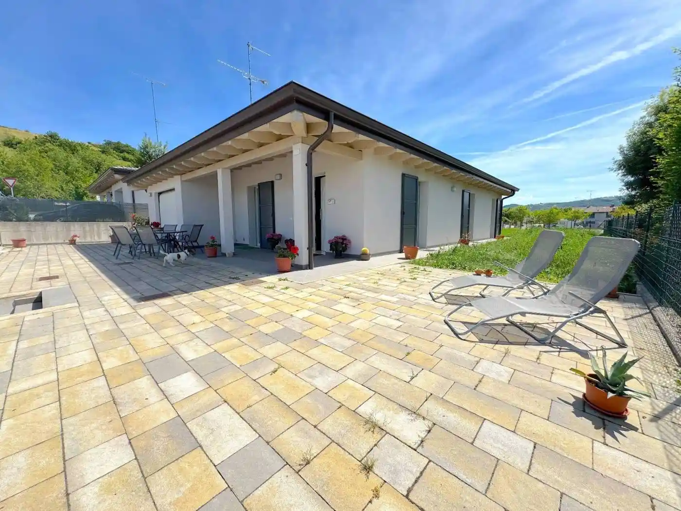 Villa in vendita a Gattatico