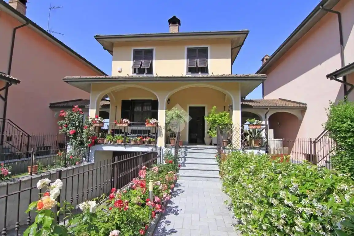 Casa indipendente in vendita a Serravalle Scrivia