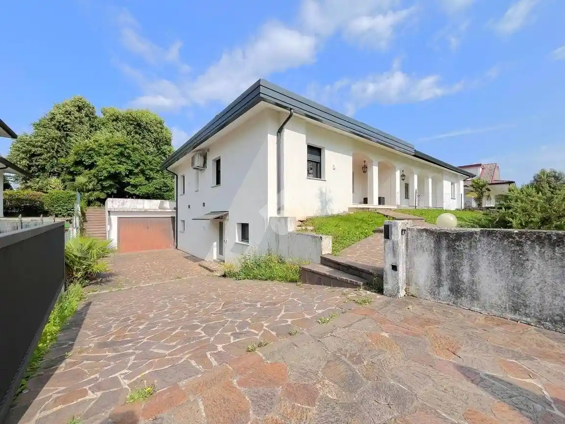 Villa in vendita a Campoformido