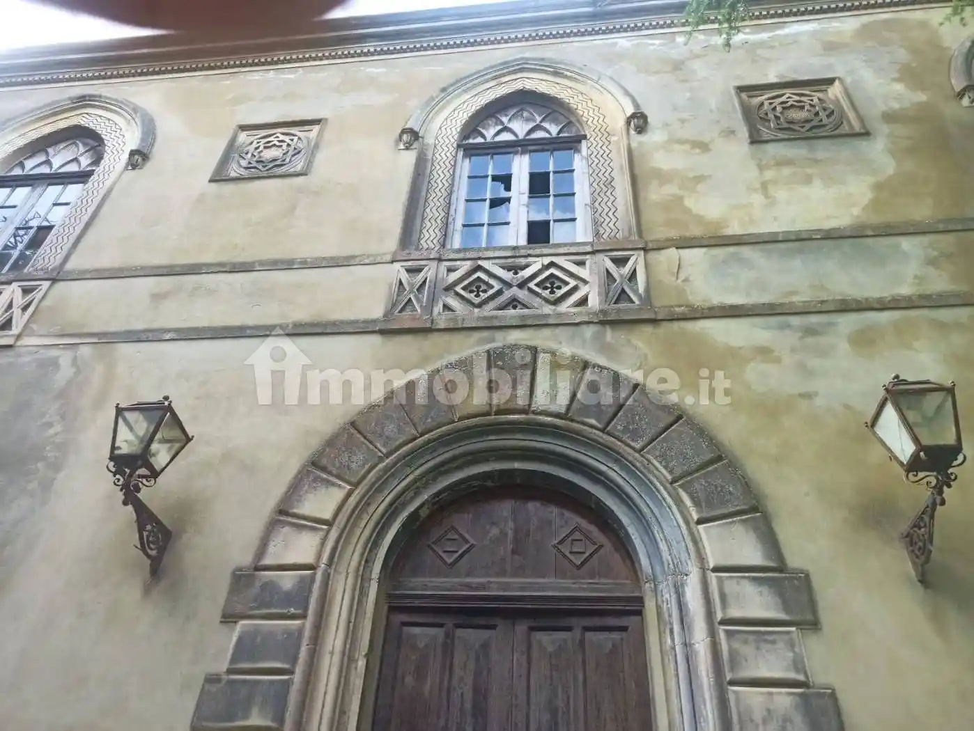 Palazzo - Edificio in Vendita - foto 2