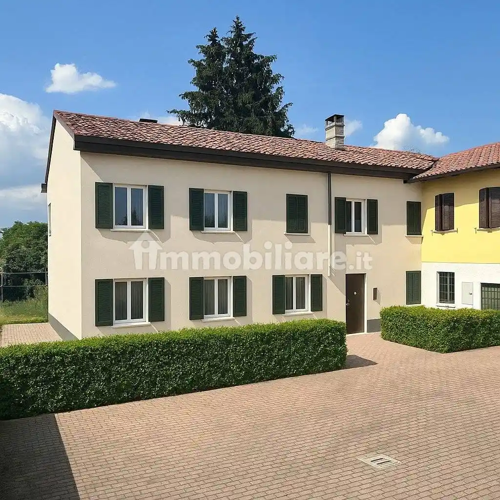 Villa in vendita a Besate
