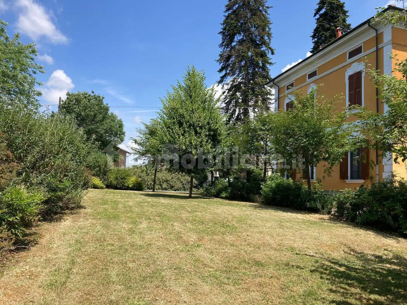 Appartamento in vendita a Fresonara