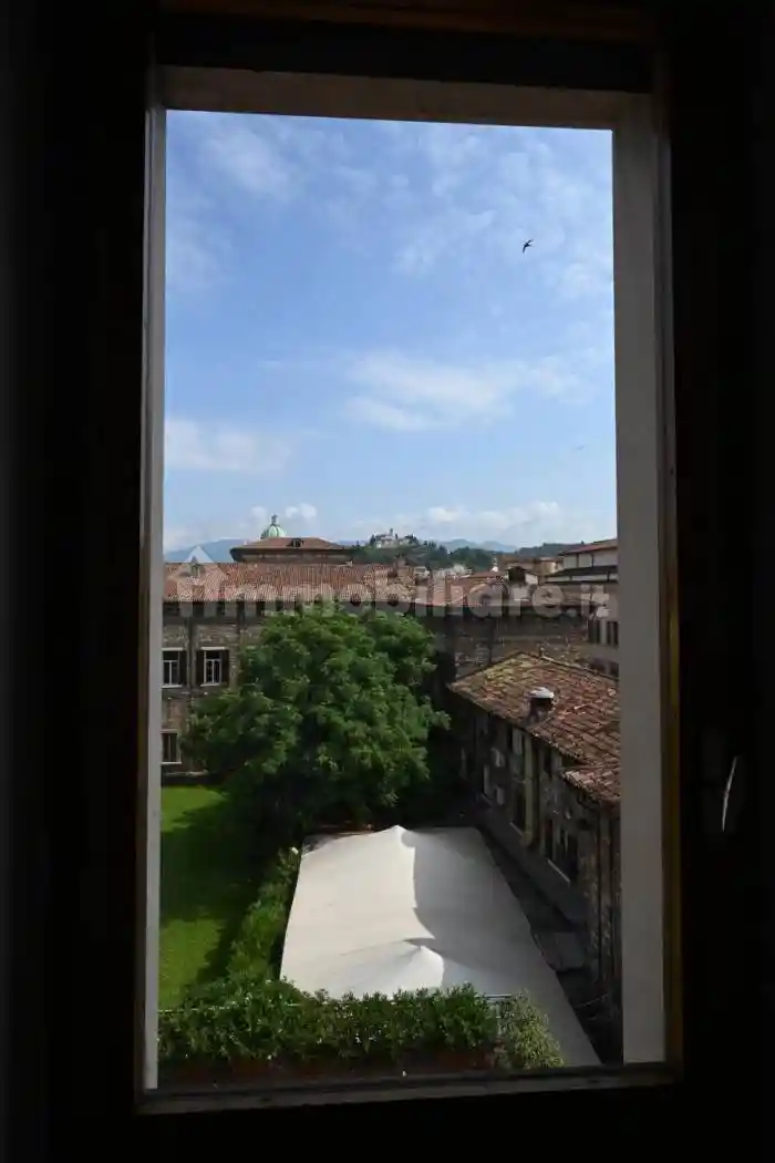 Appartamento in vendita a Brescia