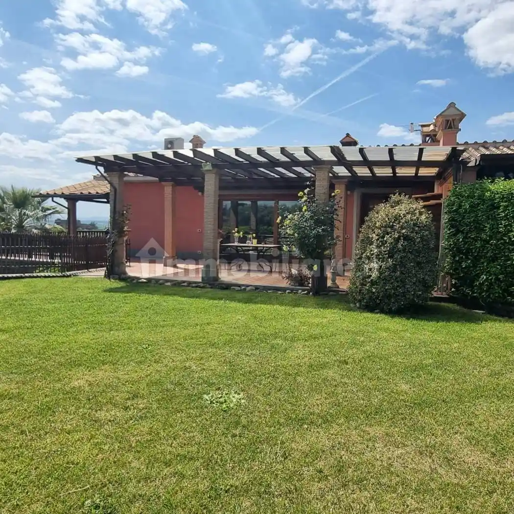 Villa in vendita a Fiano Romano