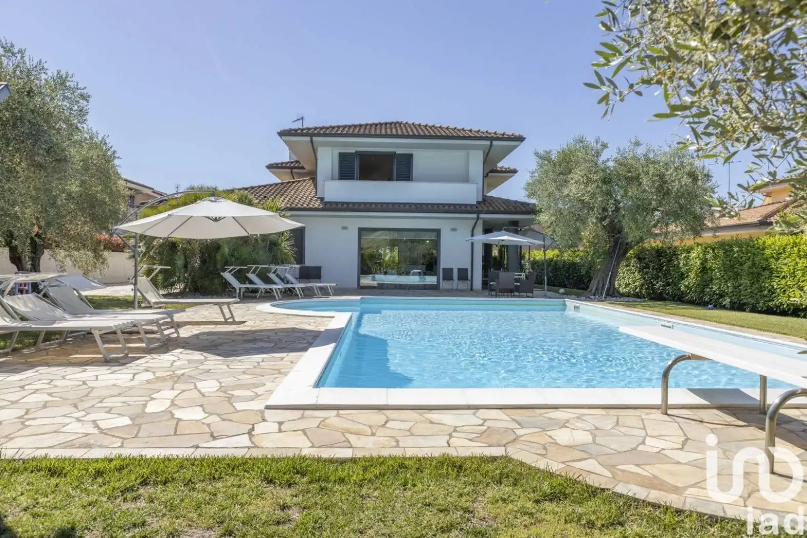 Villa in vendita a Trecastelli