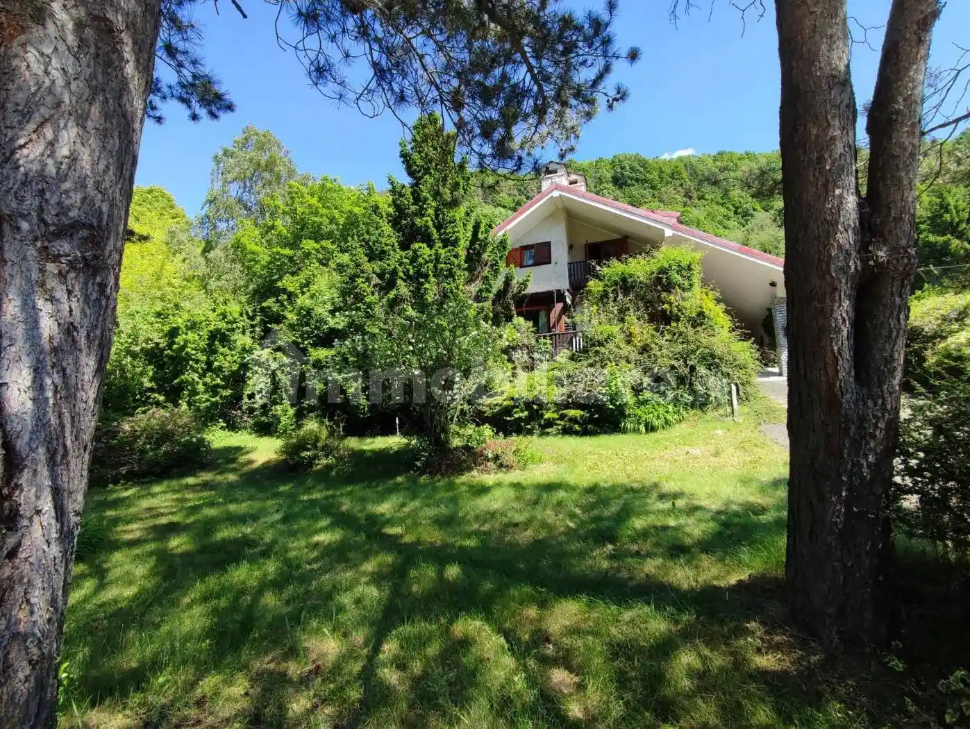 Villa in vendita a Sampeyre