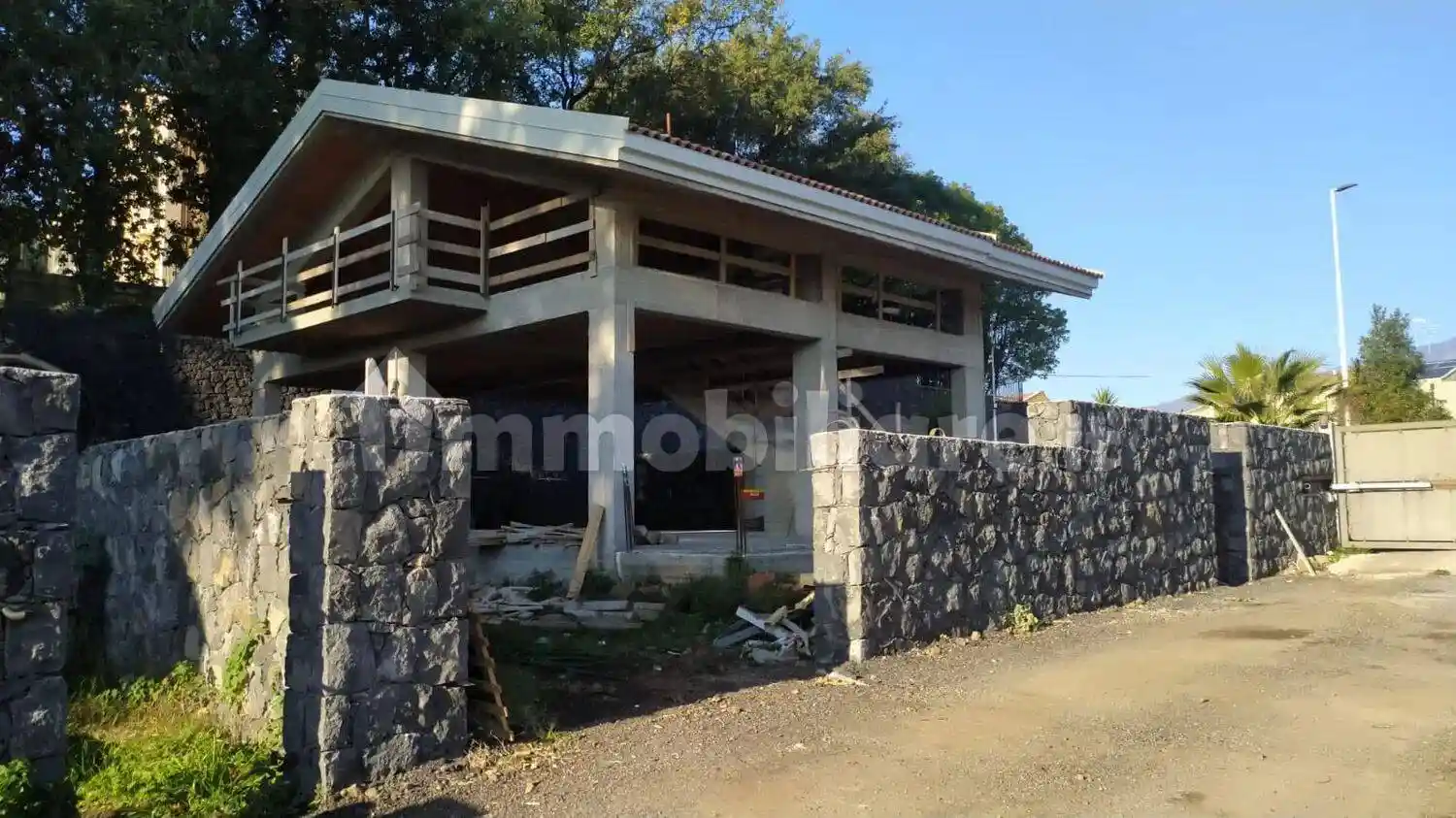 Villa in vendita a Aci Sant'Antonio