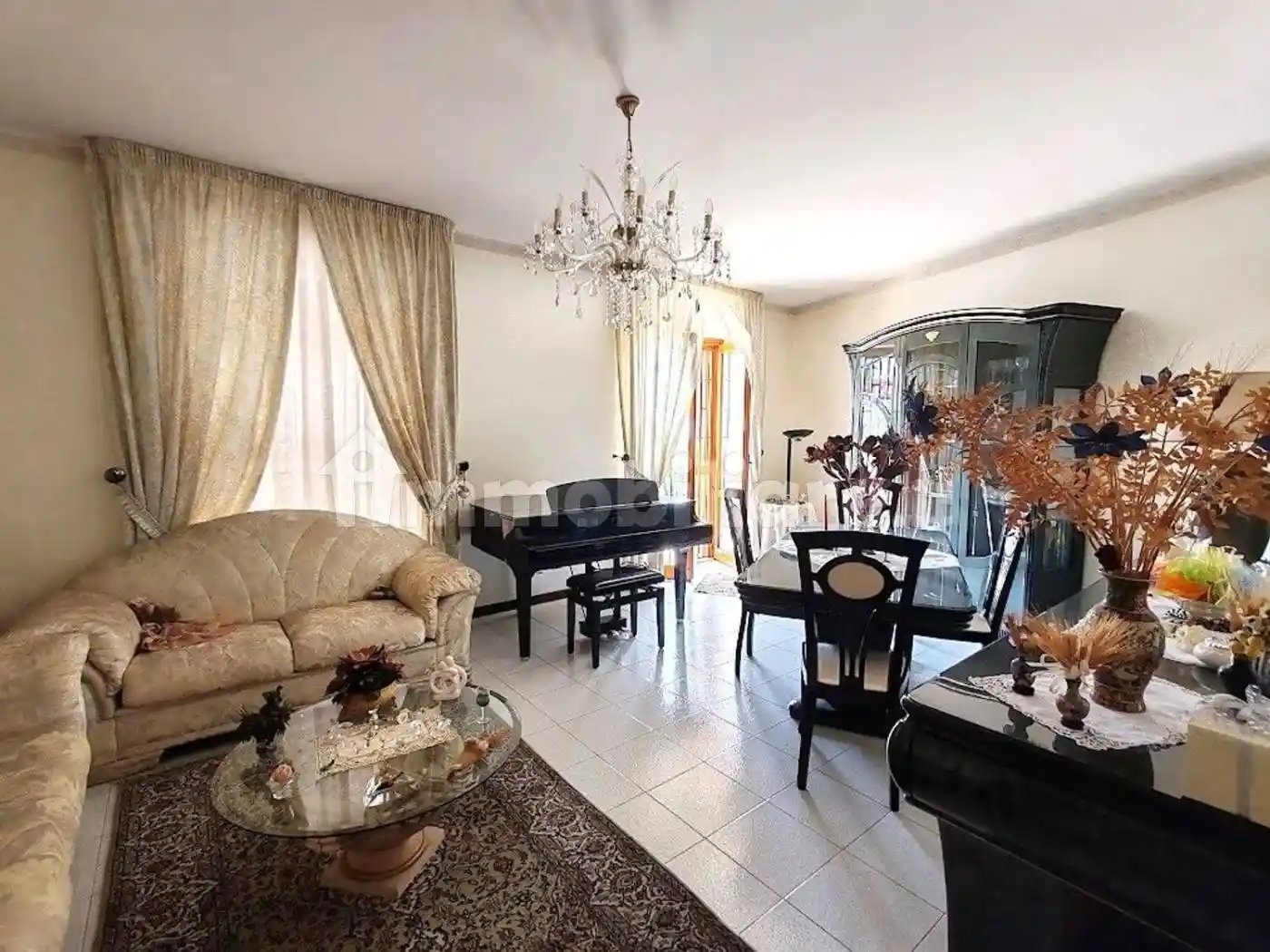 Appartamento in vendita a Acireale