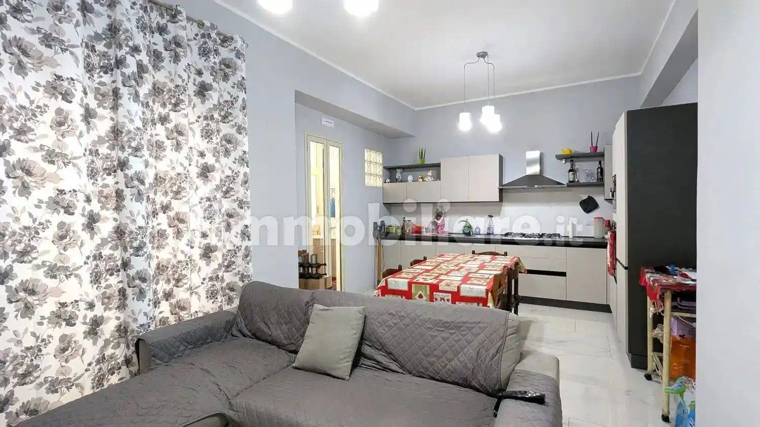 Appartamento in vendita a Acireale