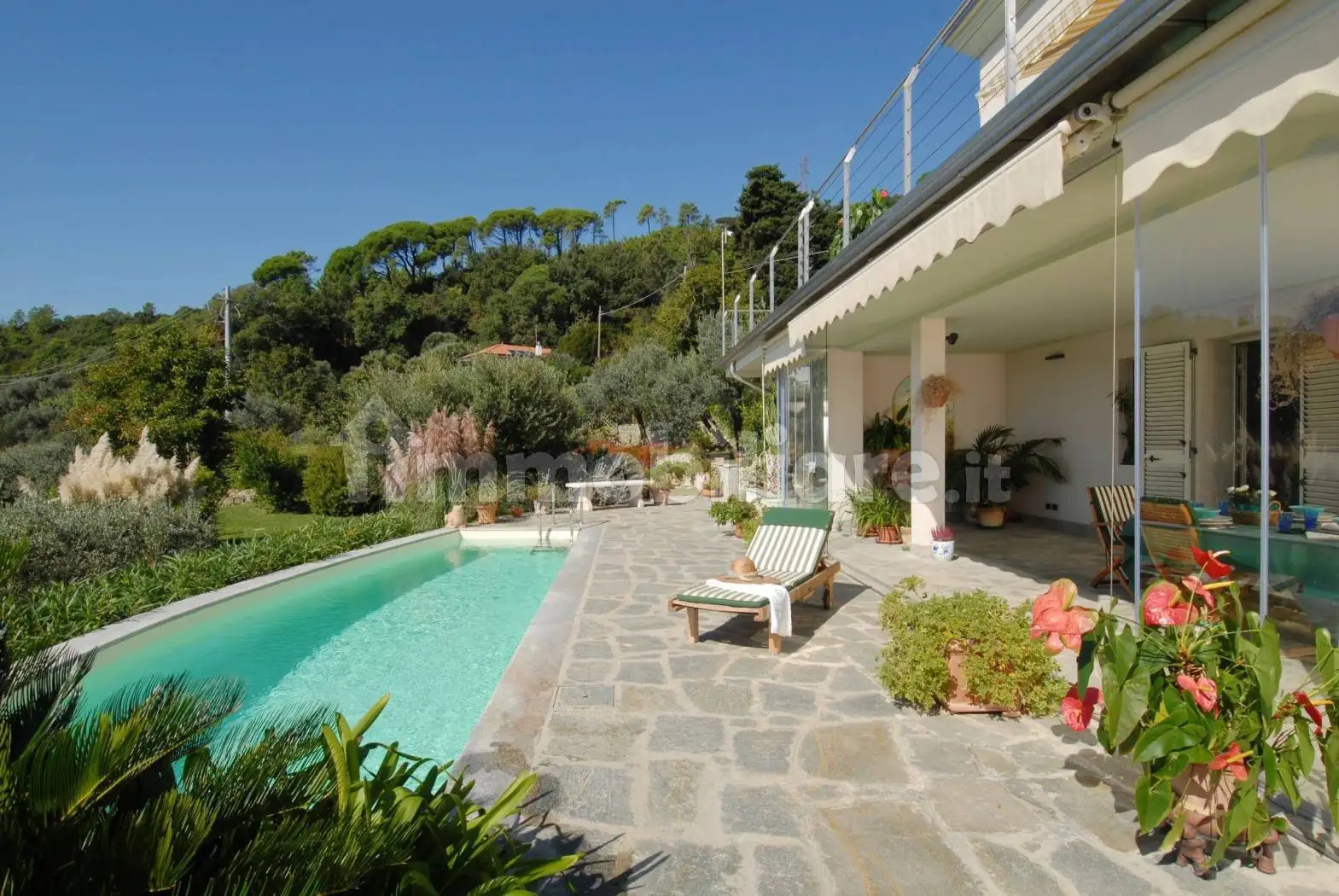 Villa in vendita a Varazze