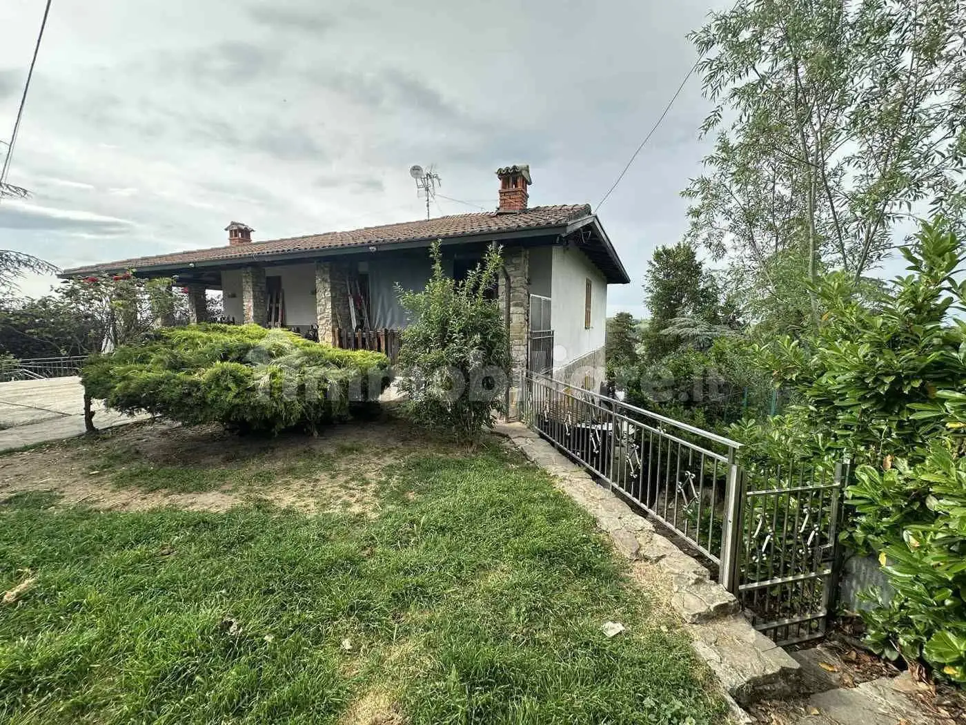 Villa unifamiliare Zerbo, 16, Carmine, Colli Verdi - foto 2