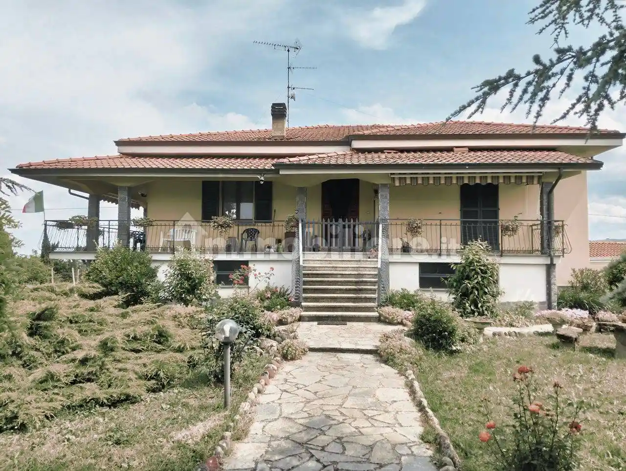 Villa in vendita a Borgonovo Val Tidone