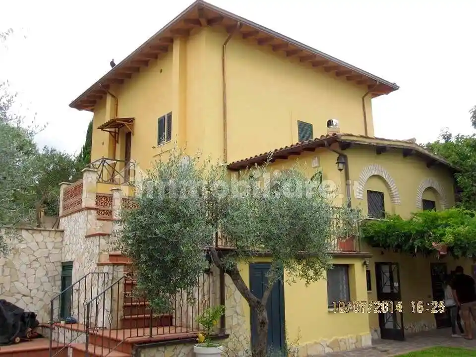 Villa in vendita a Monte Compatri