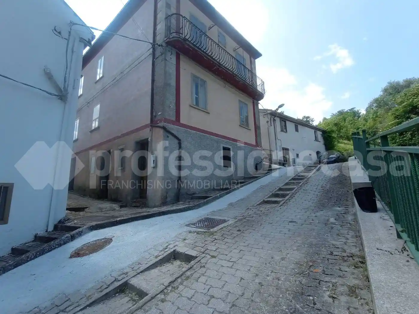 Terratetto unifamiliare via Borgo Vignale 19, Castel del Giudice - foto 3