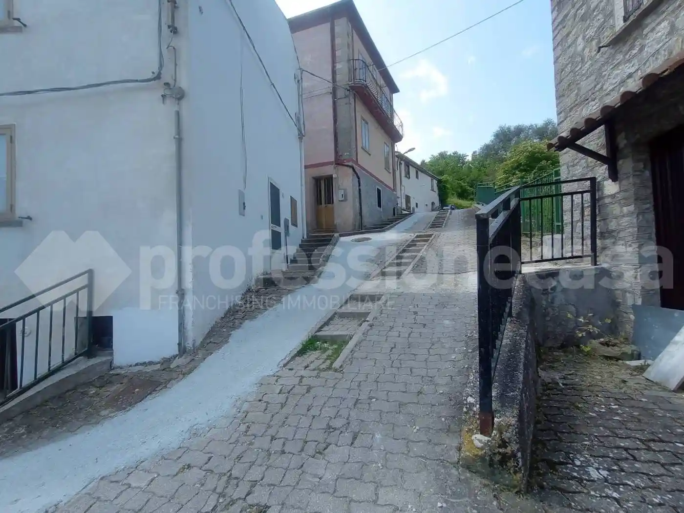 Terratetto unifamiliare via Borgo Vignale 19, Castel del Giudice - foto 4