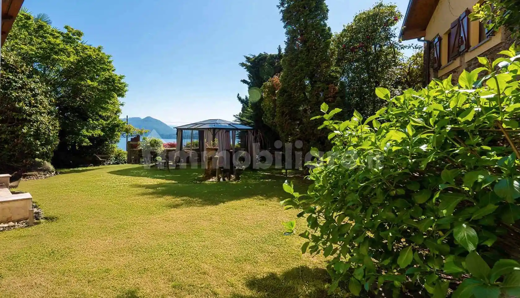 Villa in vendita a Stresa