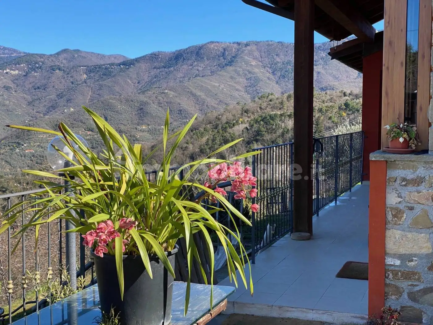 Villa in vendita a Perinaldo