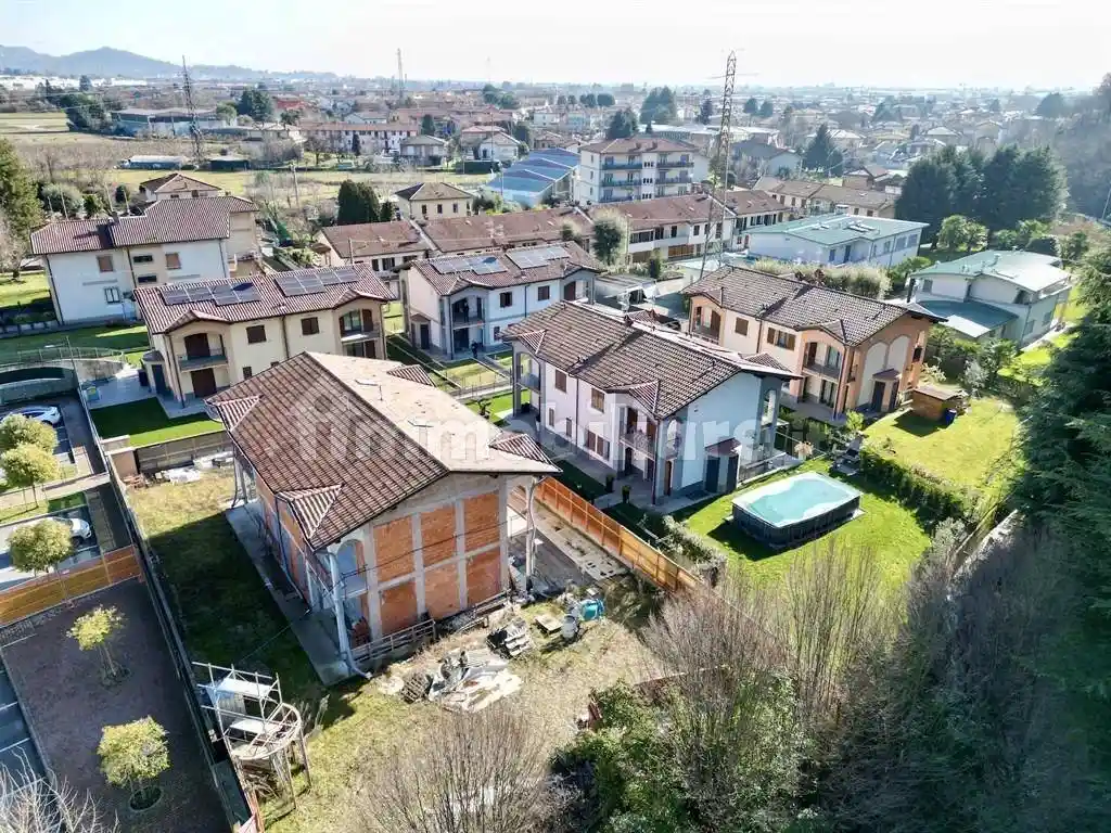 Villa in vendita a Mapello