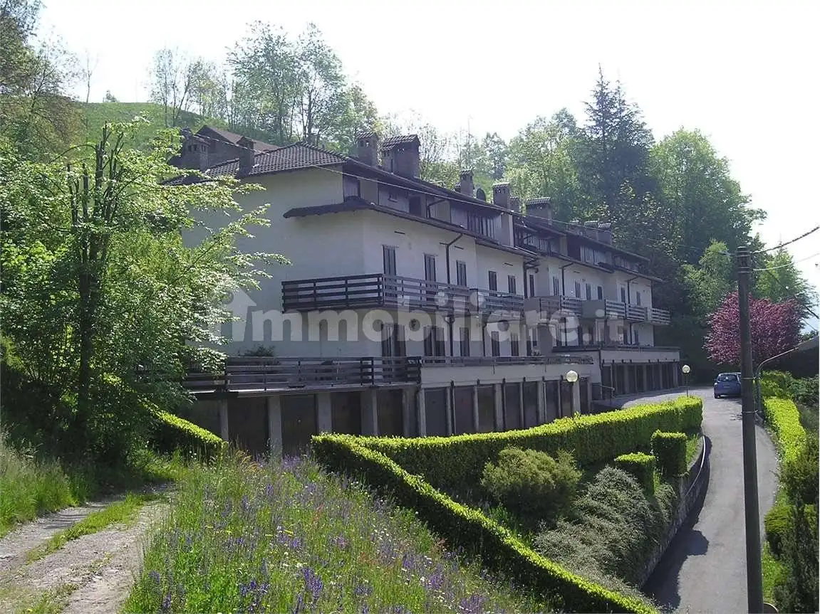 Appartamento in vendita a Vedeseta