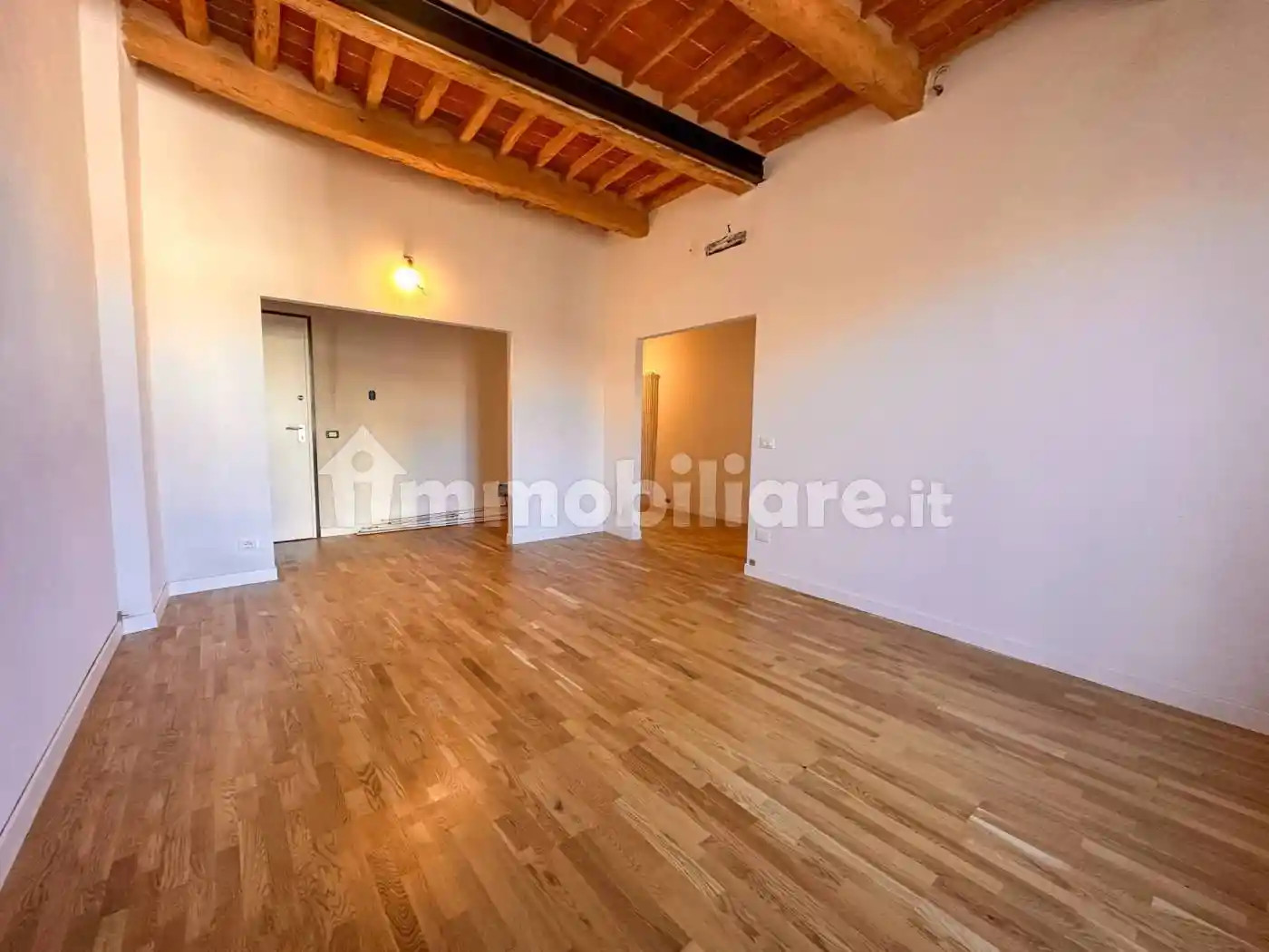 Appartamento in vendita a Lucca