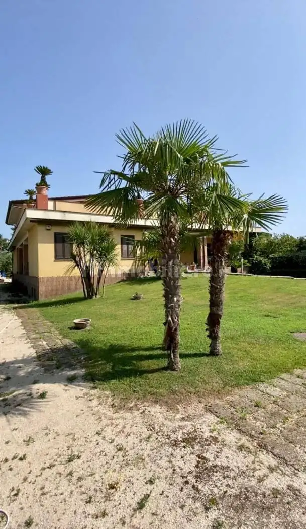 Villa in vendita a Nola