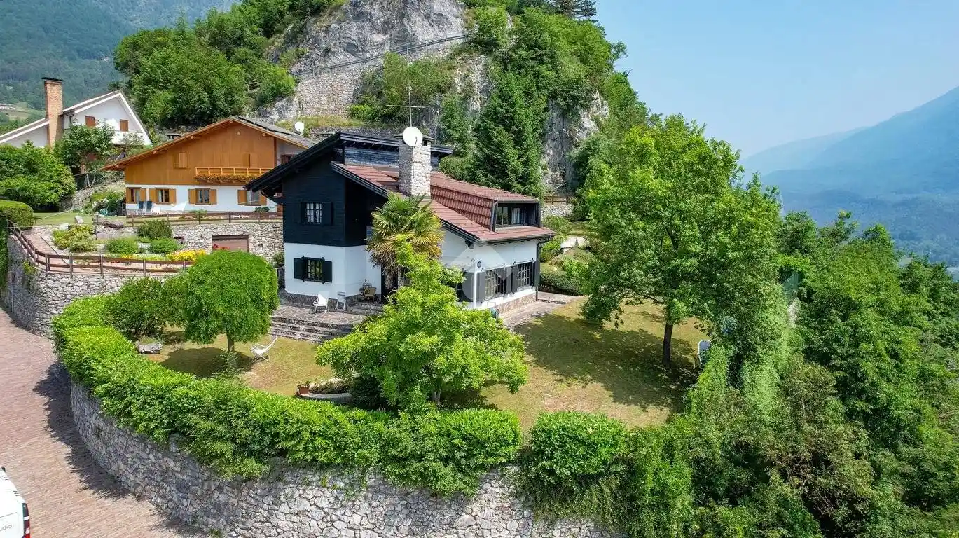 Villa unifamiliare via Castel Mani 1, San Lorenzo In Banale, San Lorenzo Dorsino - foto 2