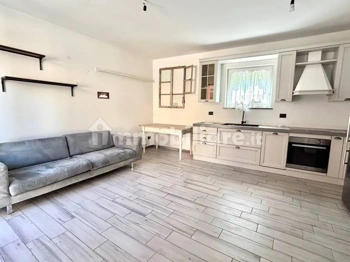 Casa indipendente in vendita a Agrate Brianza