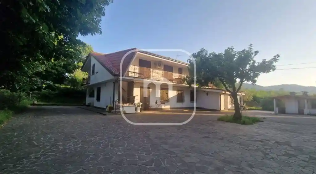 Villa in vendita a San Cesareo