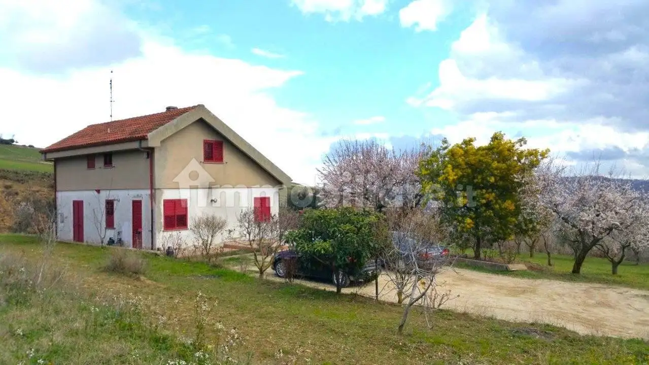 Villa unifamiliare Strada Vicinale di Ripallanza, Acerenza - foto 2