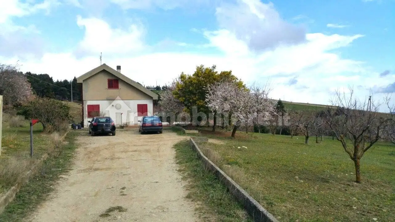 Villa unifamiliare Strada Vicinale di Ripallanza, Acerenza - foto 3