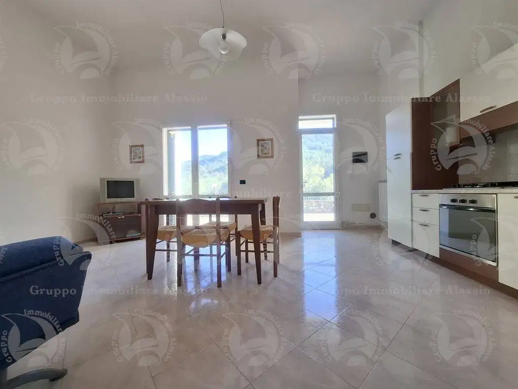 Appartamento in vendita a Stellanello