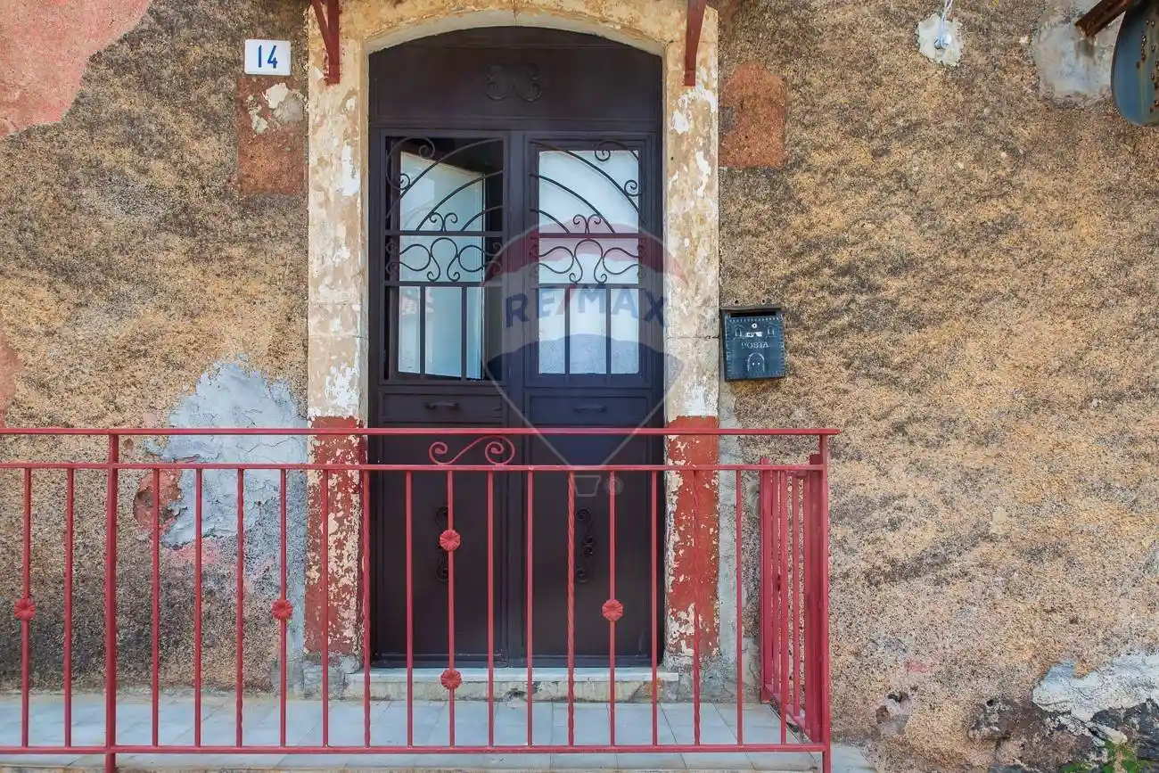 Casa indipendente in vendita a Catania