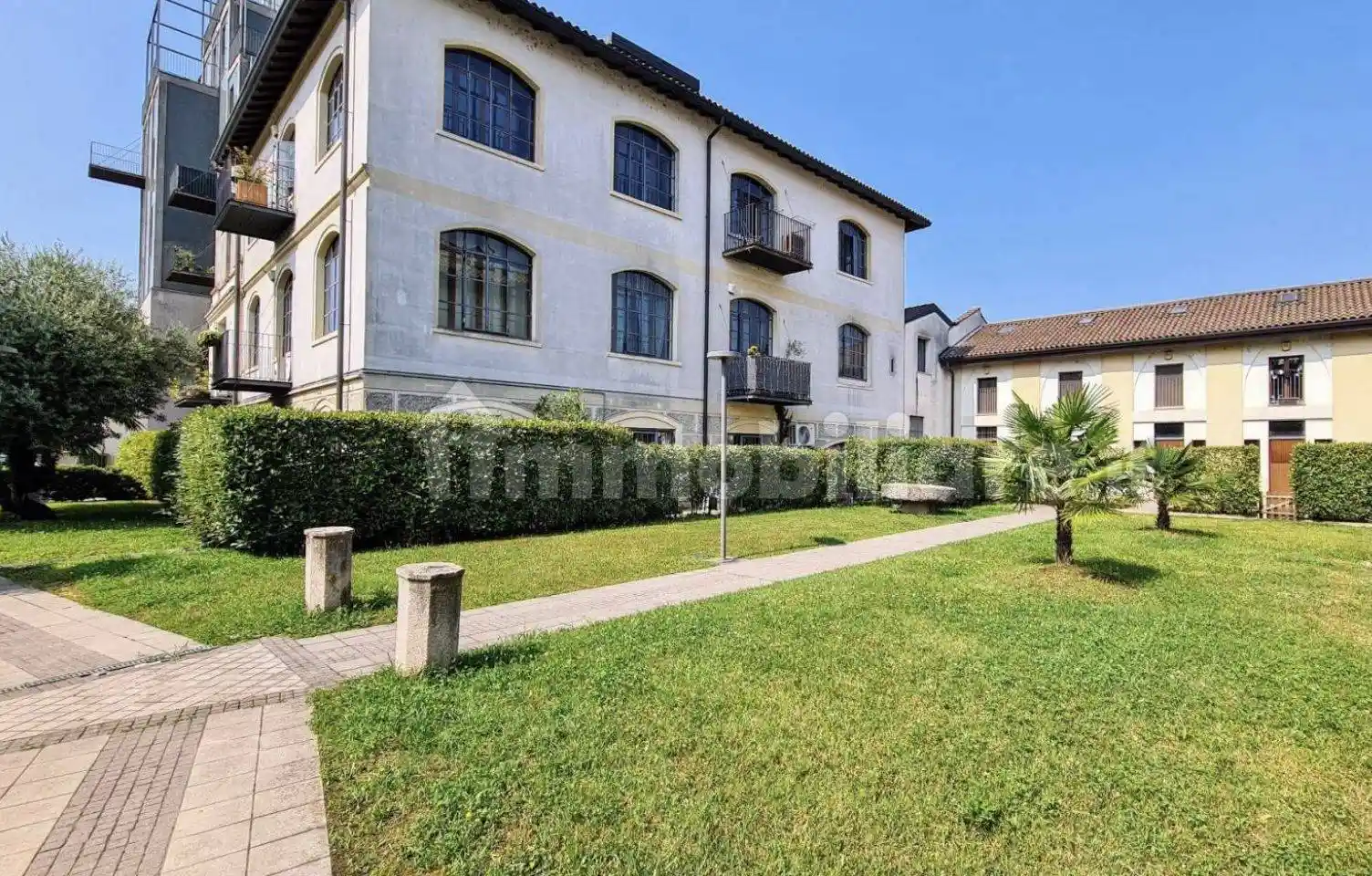 Appartamento in vendita a Assago