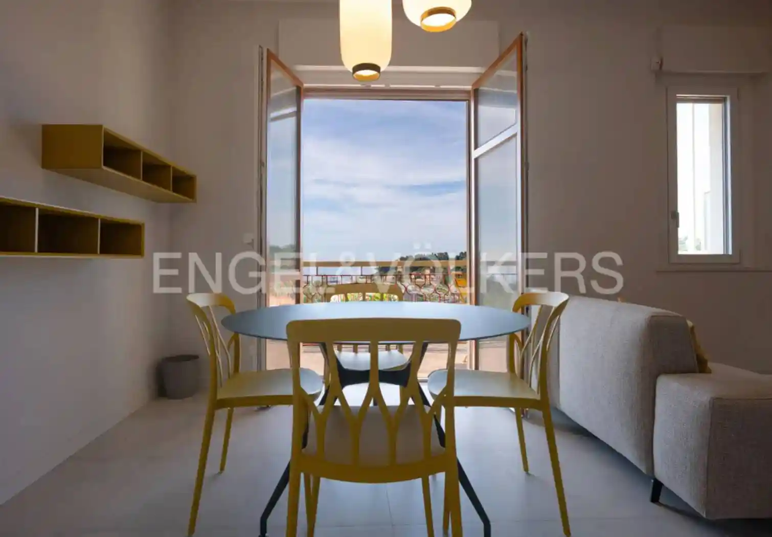 Appartamento in vendita a Varazze