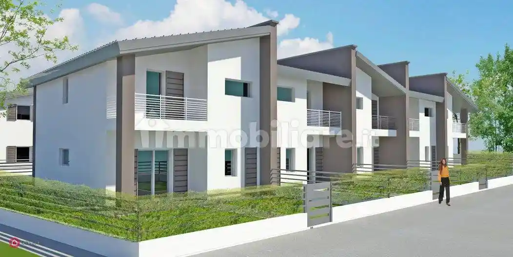 Villetta a schiera in vendita a Latina