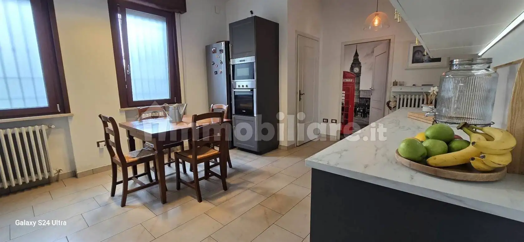 Terratetto unifamiliare 237 m², ottimo stato, Centro, Commessaggio - foto 2