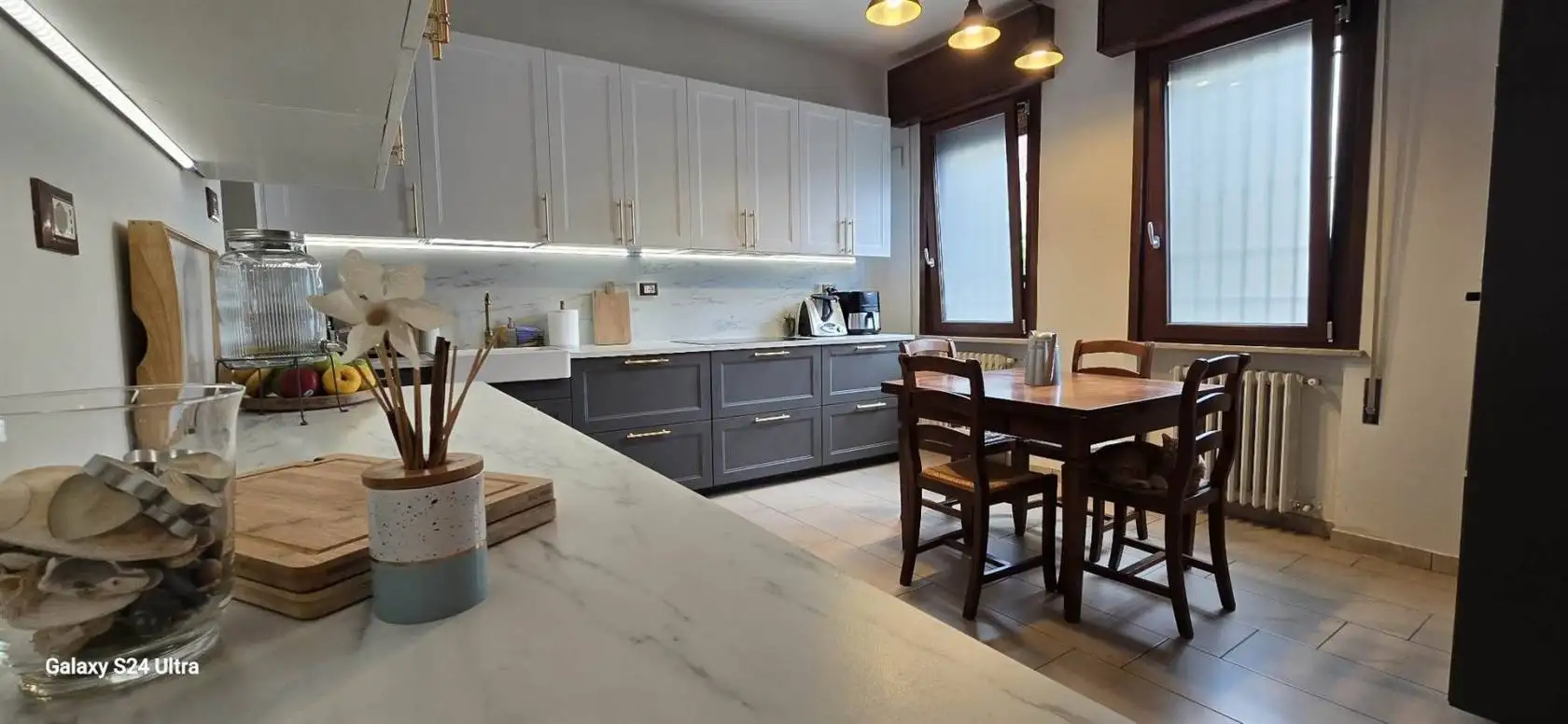 Terratetto unifamiliare 237 m², ottimo stato, Centro, Commessaggio - foto 4