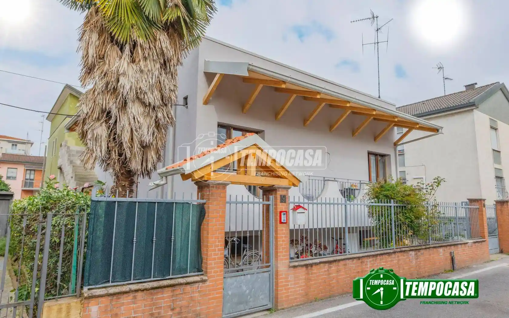 Villa in vendita a Locate di Triulzi