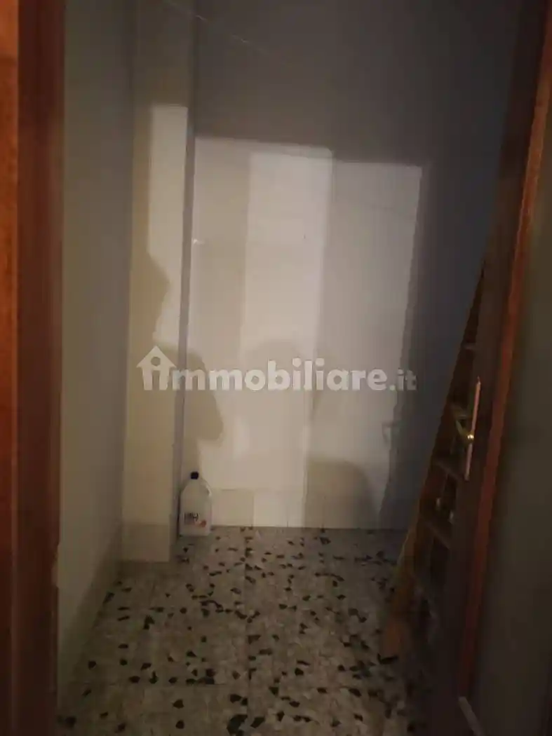 Appartamento buono stato, primo piano, Via Trani - Madonna dello Sterpeto, Barletta - foto 3