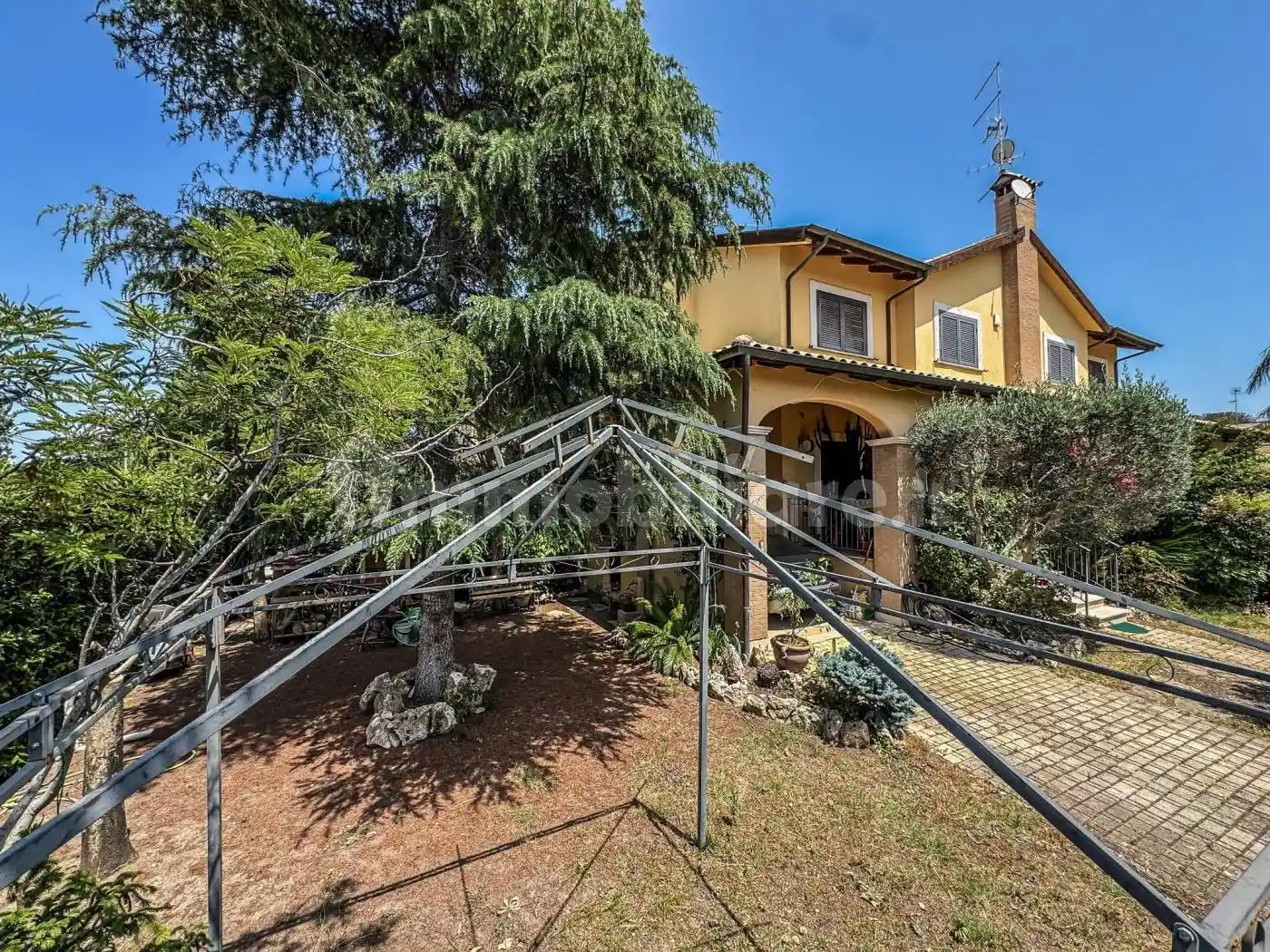 Villa plurifamiliare via Lavarone, Infernetto, Roma - foto 2