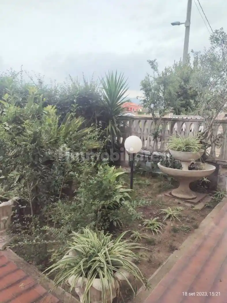 Villa in vendita a Sarzana