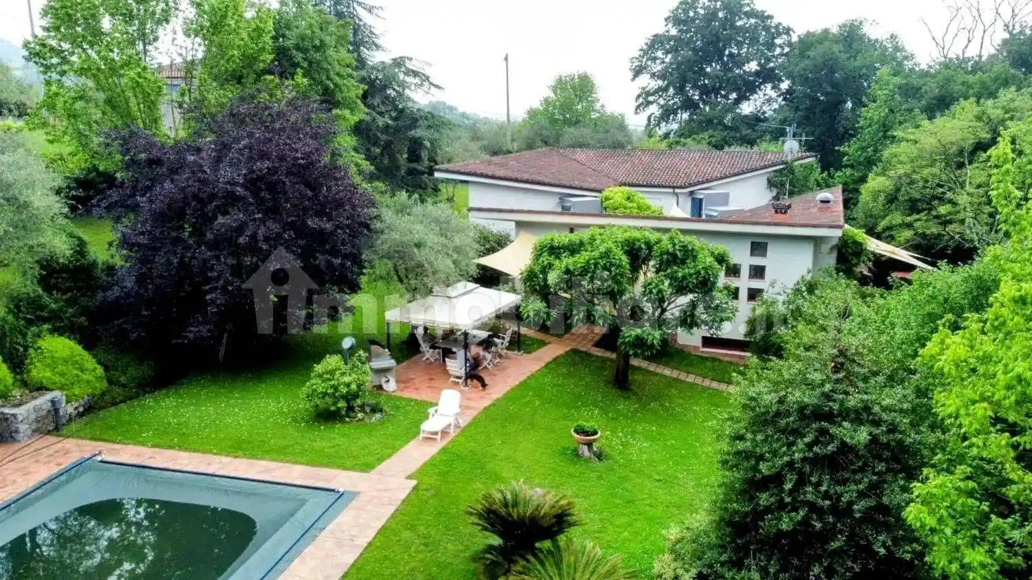 Villa in vendita a Sarzana