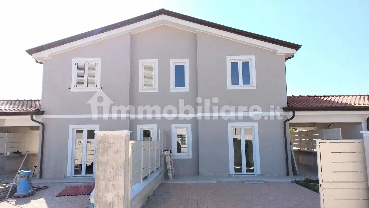 Villa in vendita a Sarzana