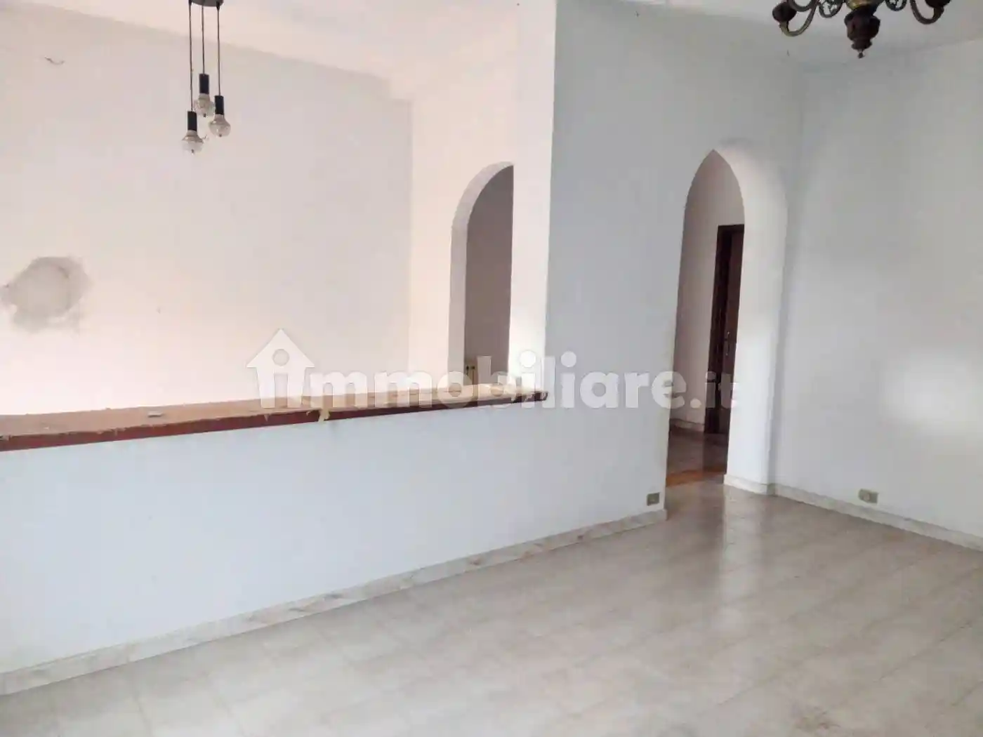 Appartamento in vendita a Sarzana