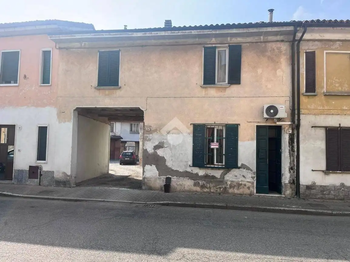 Rustico - Casale in vendita a Corteolona e Genzone