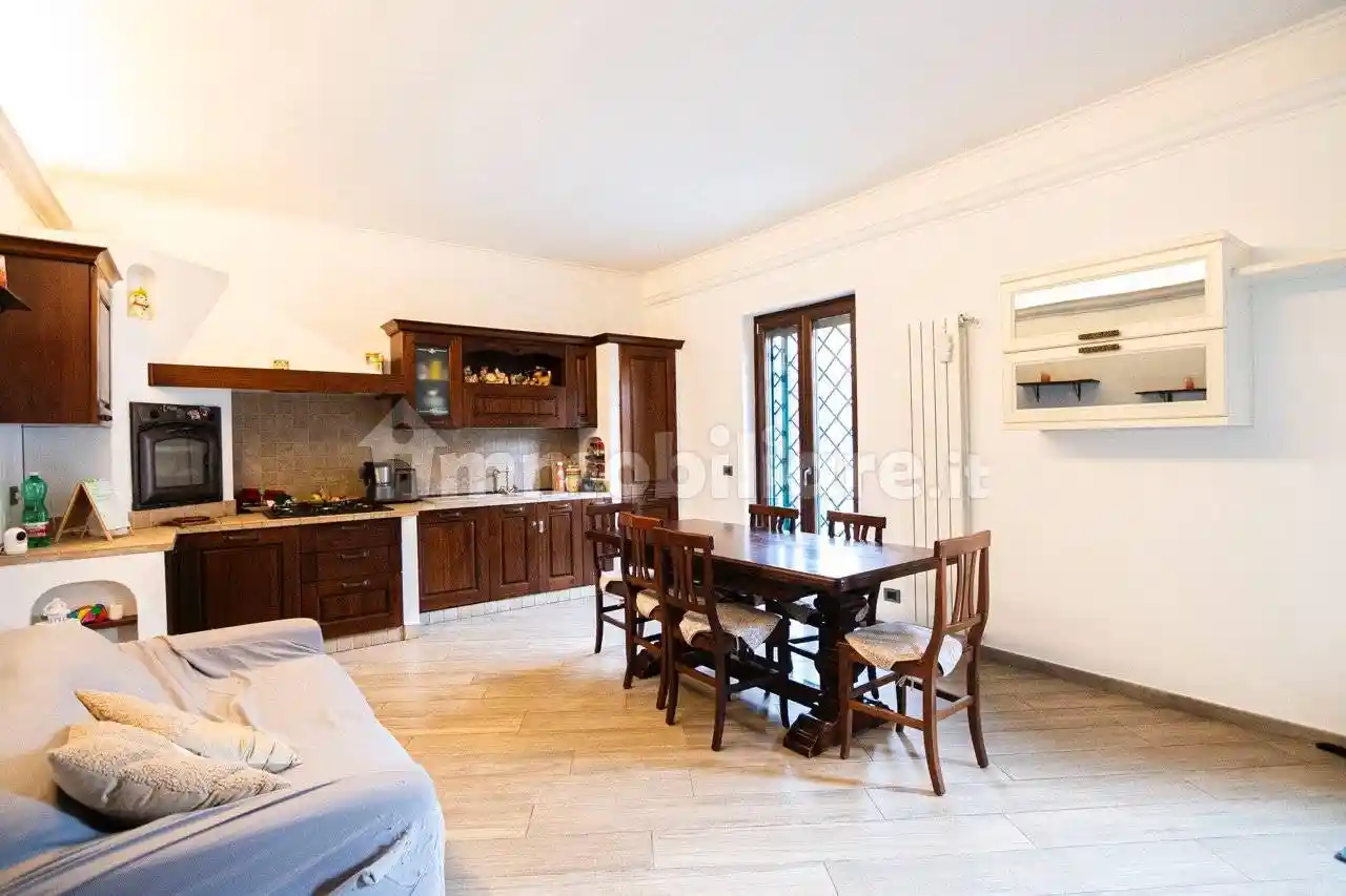 Villa in vendita a Albano Laziale