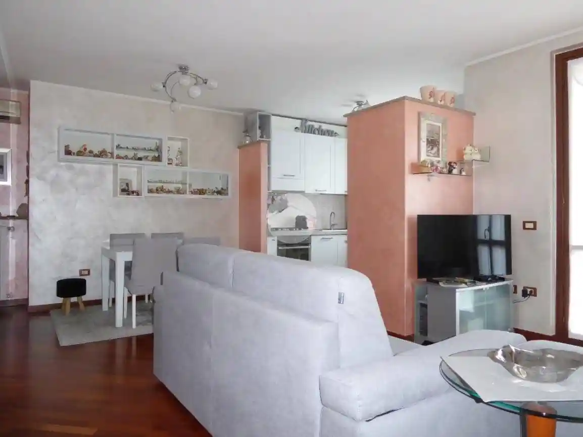 Appartamento in vendita a Stradella