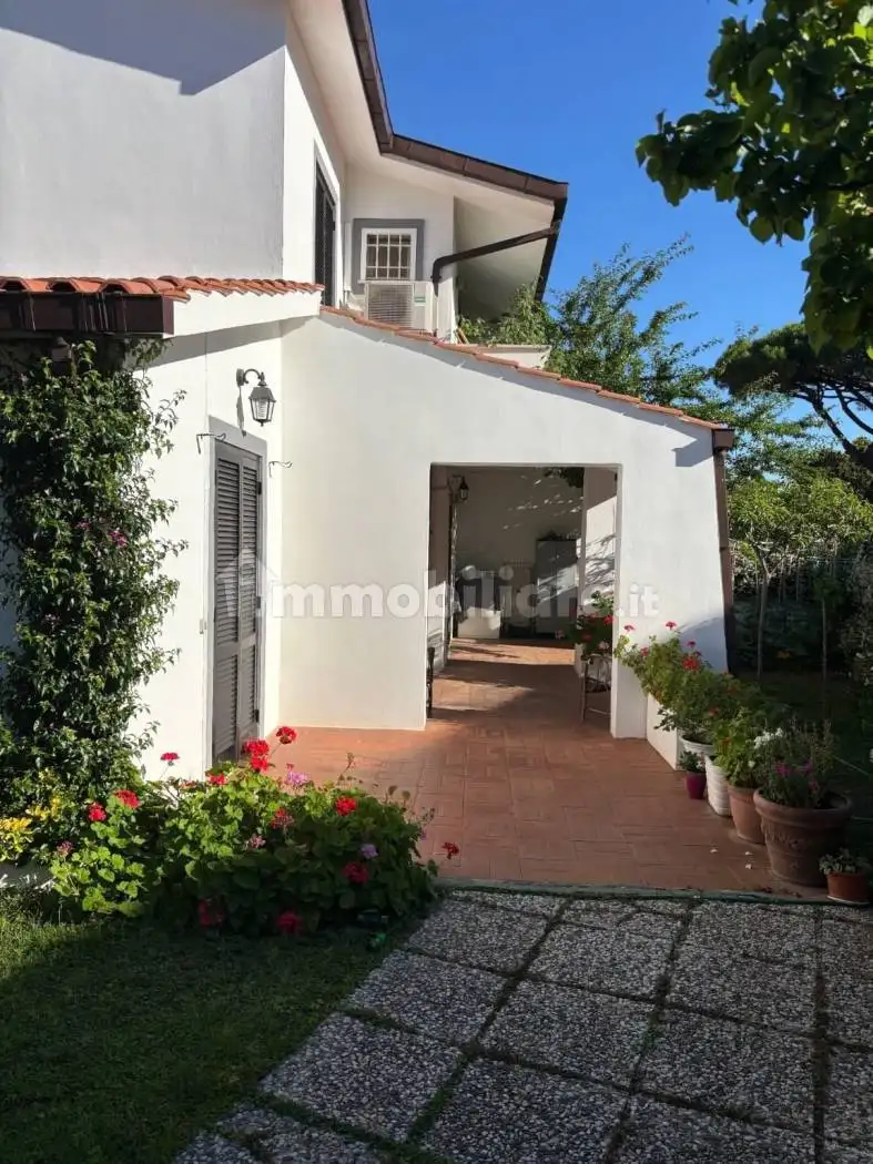 Villa a schiera via Marcina 50, Cerenova, Cerveteri